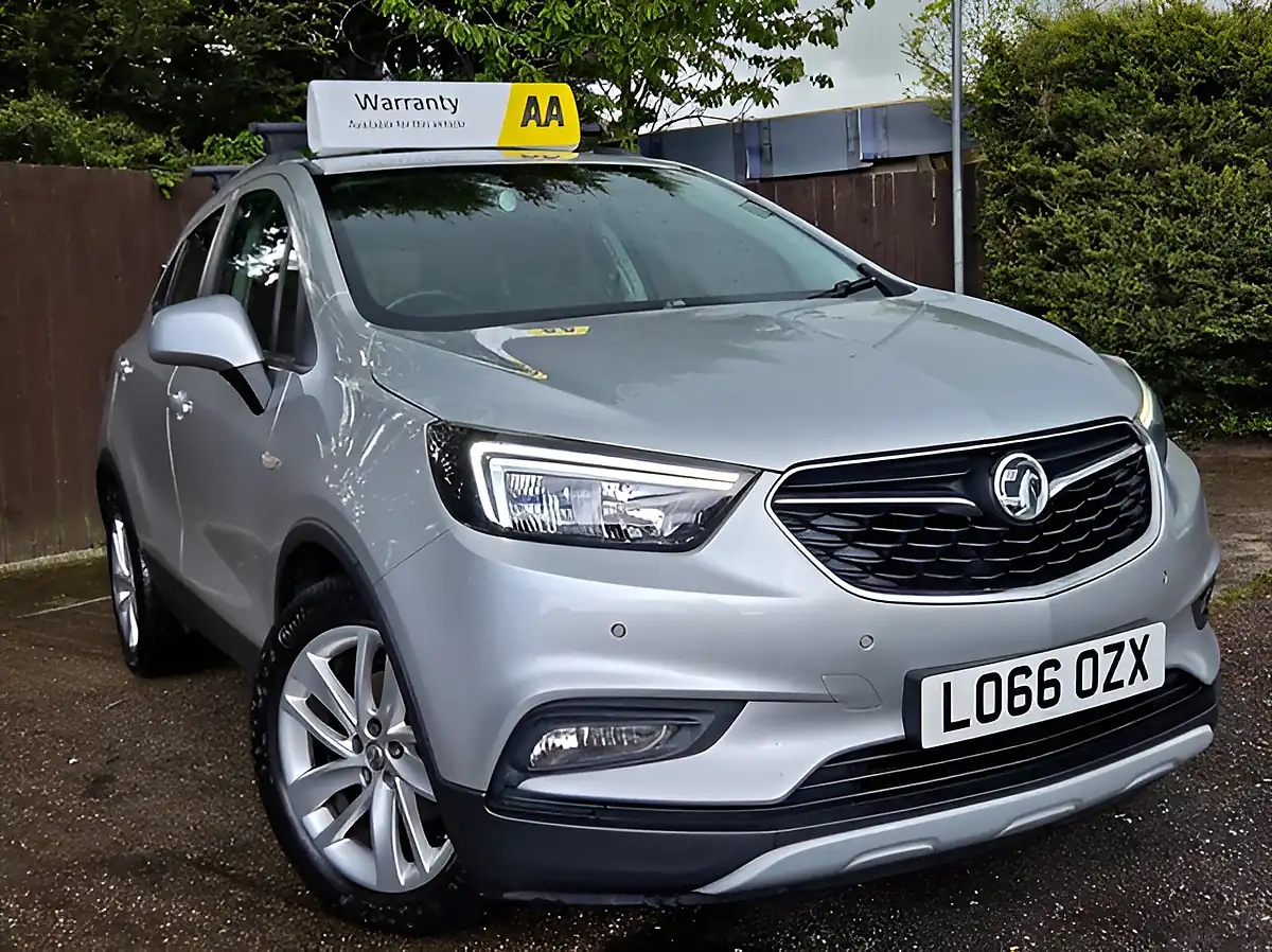 Used 2016 Vauxhall Mokka X Active Silver - Front View