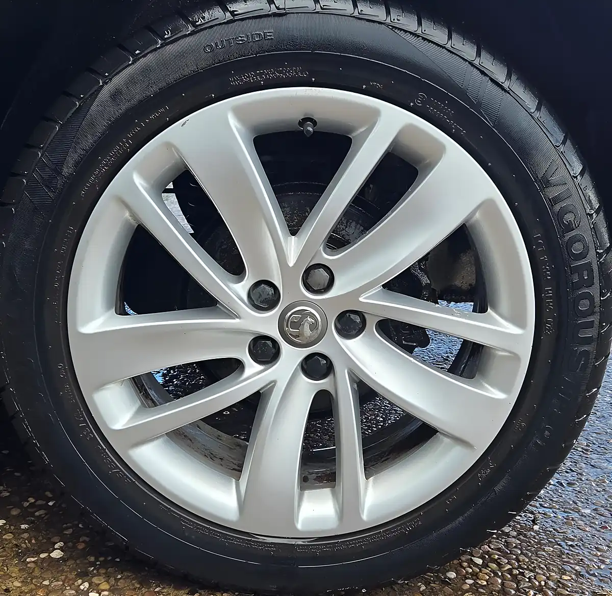 Used 2016 Vauxhall Mokka X Active Silver - Interior and Exterior details 11