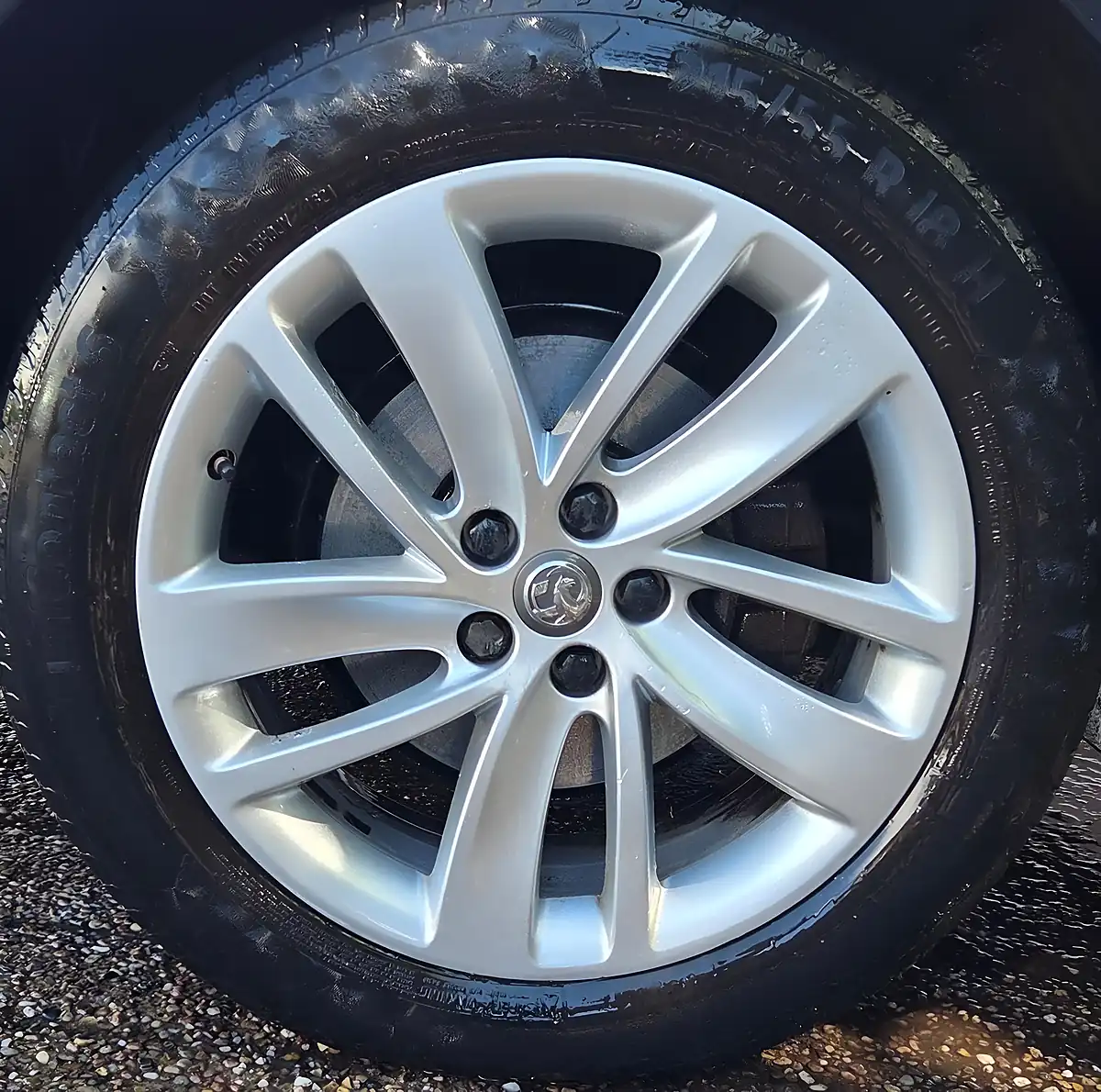 Used 2016 Vauxhall Mokka X Active Silver - Interior and Exterior details 9