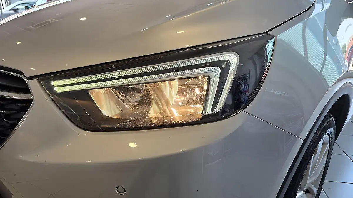 Used 2016 Vauxhall Mokka X Active Silver - Interior and Exterior details 17