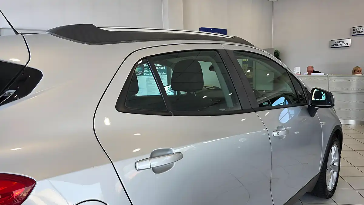 Used 2016 Vauxhall Mokka X Active Silver - Interior and Exterior details 18