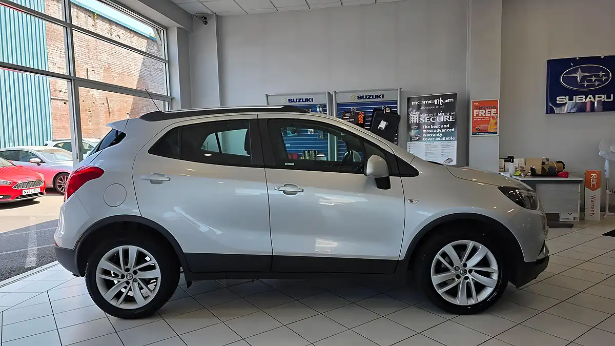Used 2016 Vauxhall Mokka X Active Silver - Interior and Exterior details 4