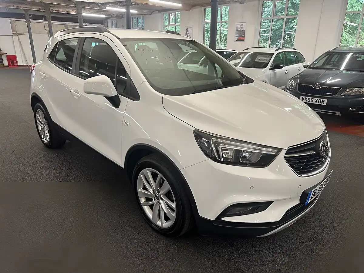 Used 2016 Vauxhall Mokka X Active White - Interior and Exterior details 3