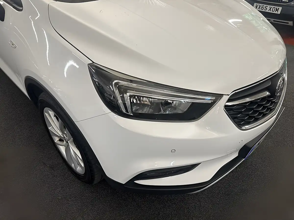 Used 2016 Vauxhall Mokka X Active White - Interior and Exterior details 5