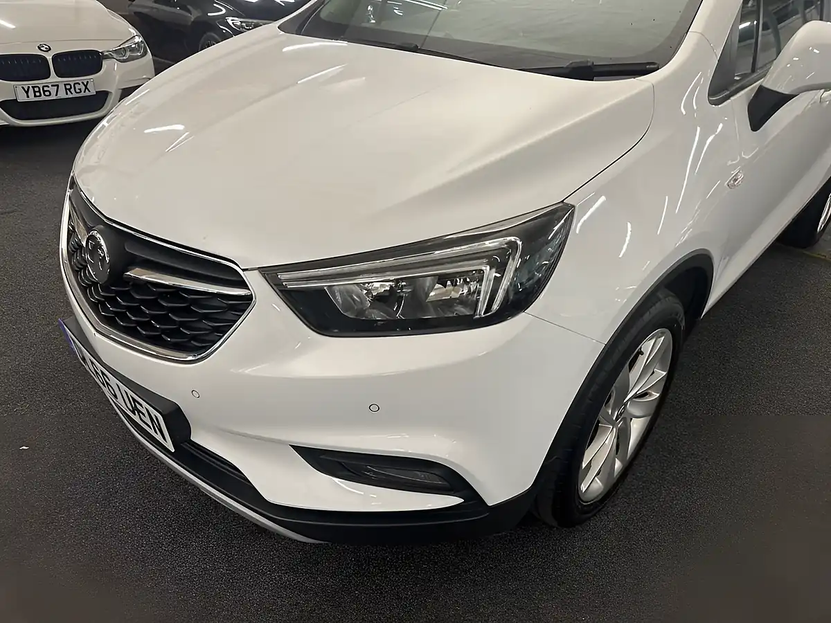 Used 2016 Vauxhall Mokka X Active White - Interior and Exterior details 6