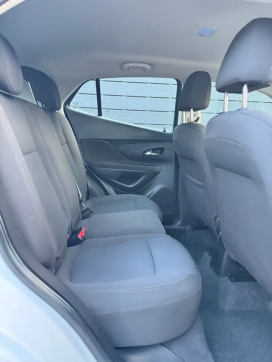 Used 2016 Vauxhall Mokka X Active White - Interior and Exterior details 12