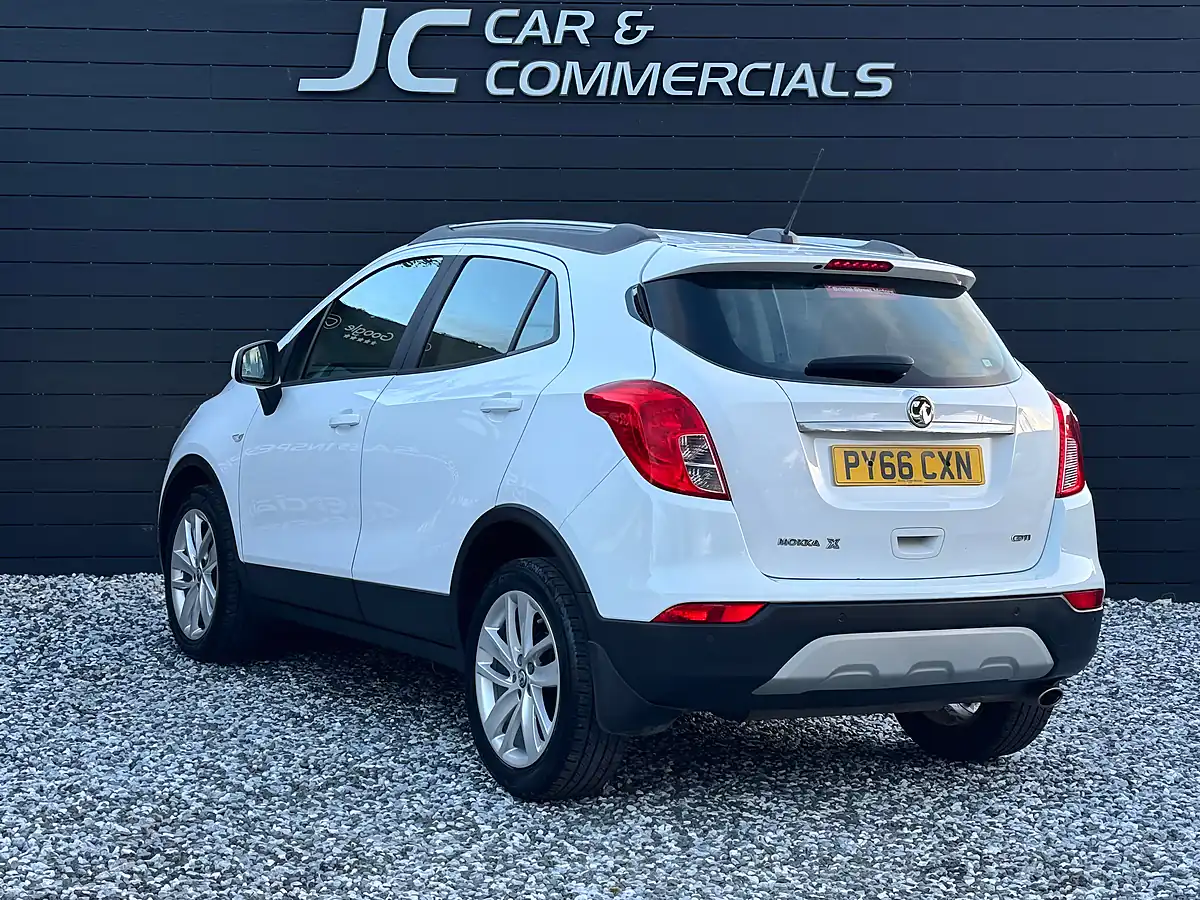 Used 2016 Vauxhall Mokka X Active White - Interior and Exterior details 5