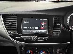 Used 2016 Vauxhall Mokka X Active White - Interior and Exterior details 10
