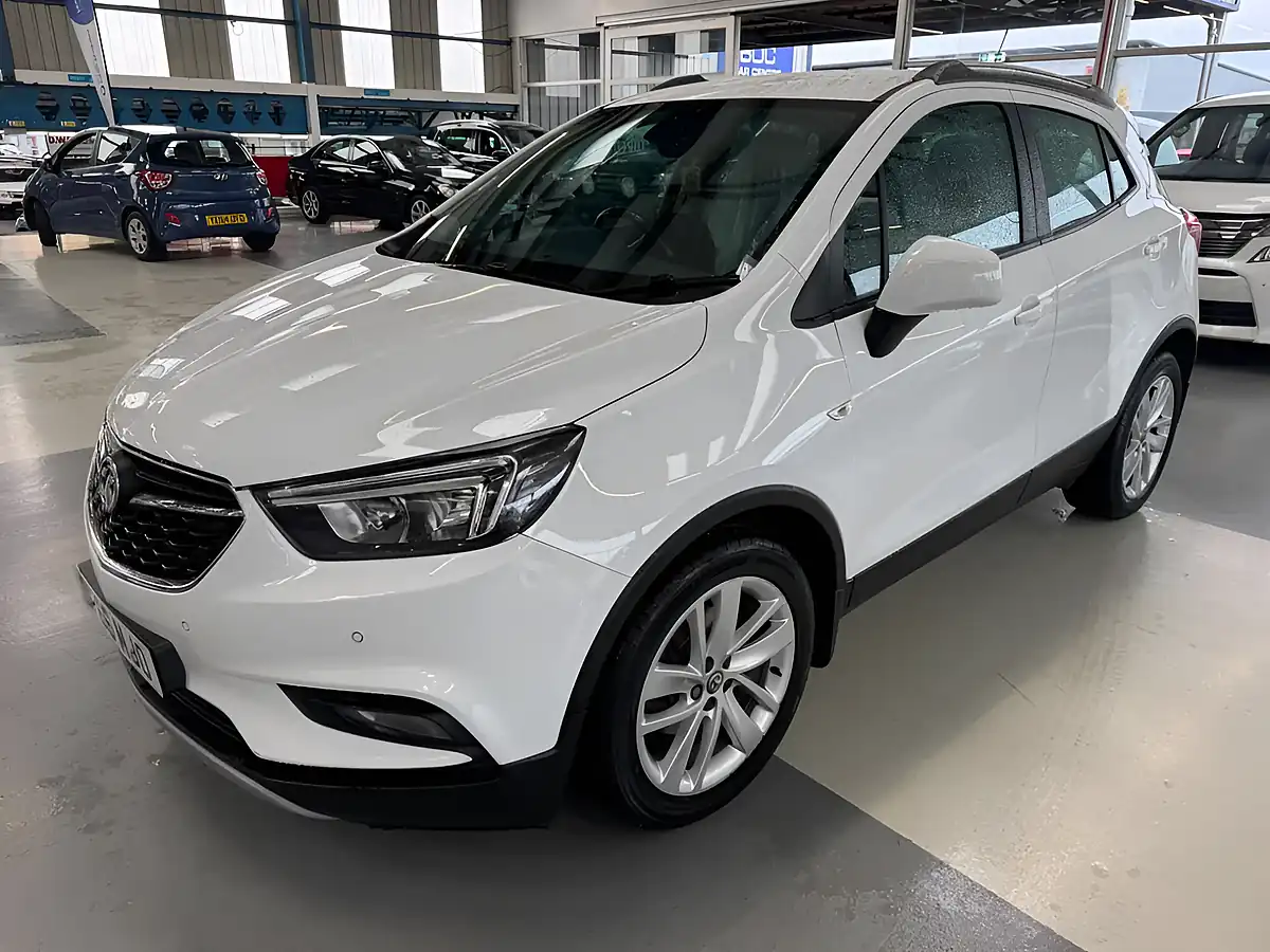 Used 2016 Vauxhall Mokka X Active White - Interior and Exterior details 3