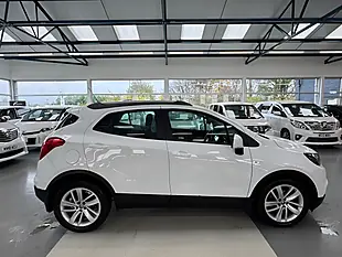 Used 2016 Vauxhall Mokka X Active White - Interior and Exterior details 4