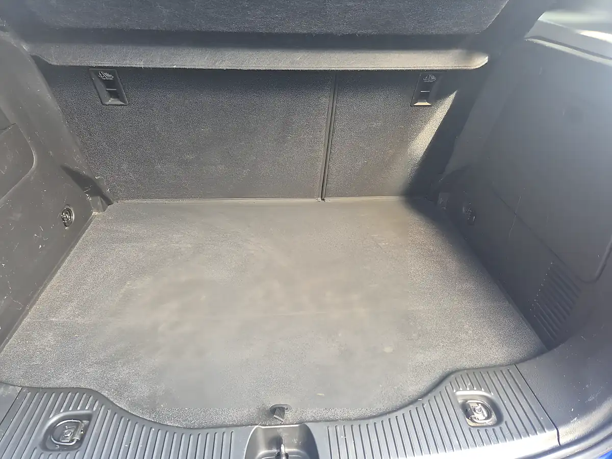 Used 2016 Vauxhall Mokka X Design Nav Blue - Interior and Exterior details 19