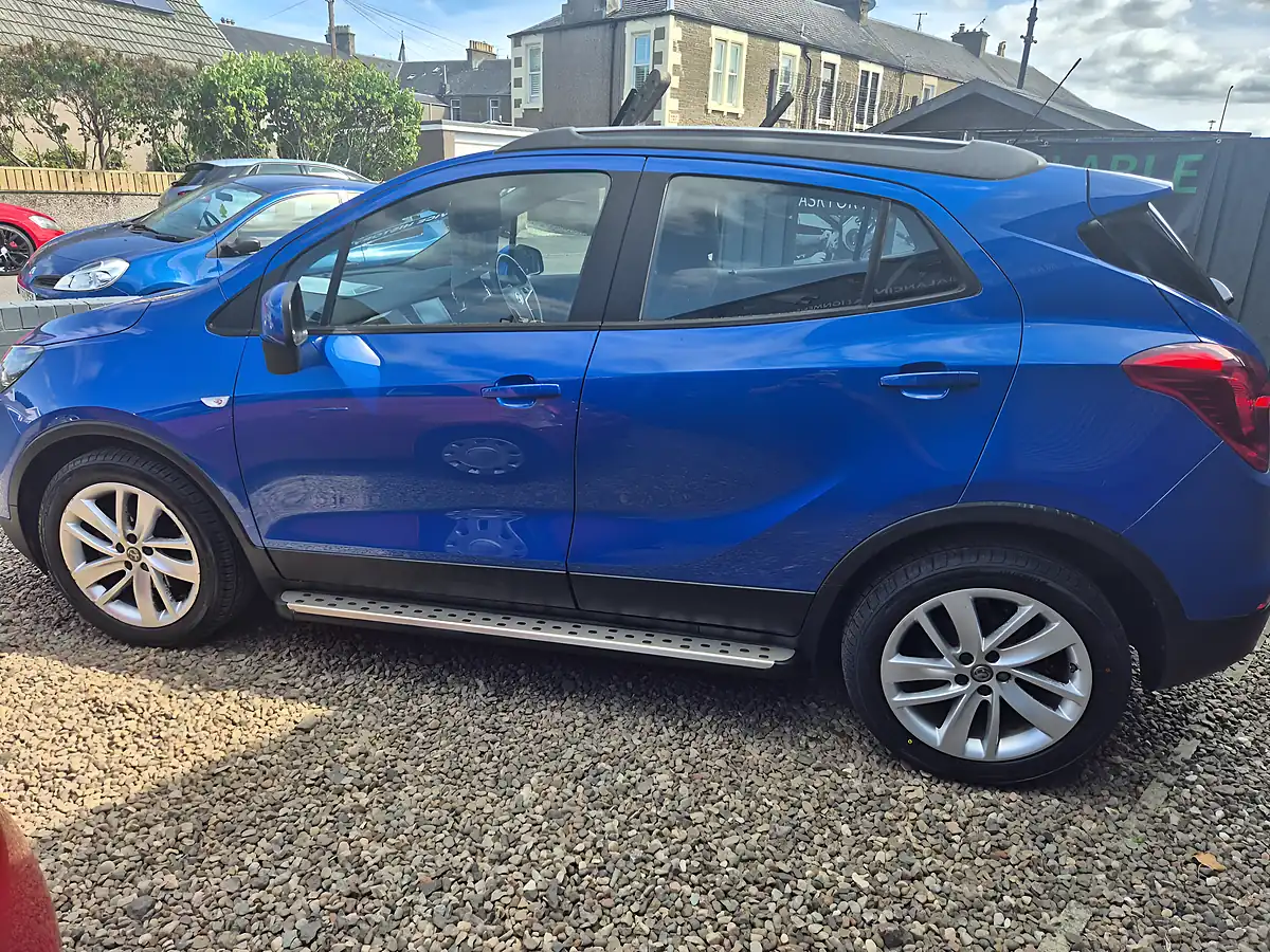 Used 2016 Vauxhall Mokka X Design Nav Blue - Interior and Exterior details 5