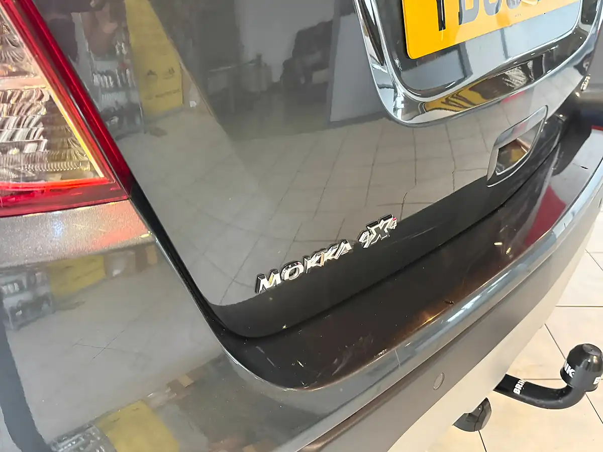 Used 2016 Vauxhall Mokka X Design Nav Grey - Interior and Exterior details 9