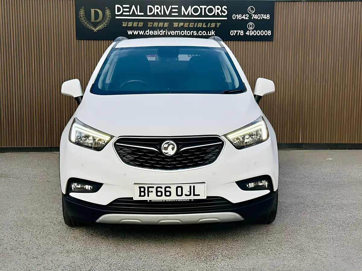 Used 2016 Vauxhall Mokka X Design Nav White - Interior and Exterior details 2