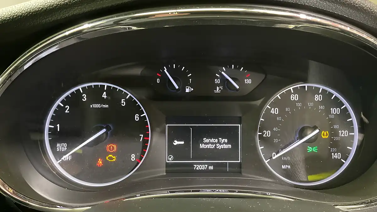 Used 2016 Vauxhall Mokka X Elite Blue - Interior and Exterior details 10
