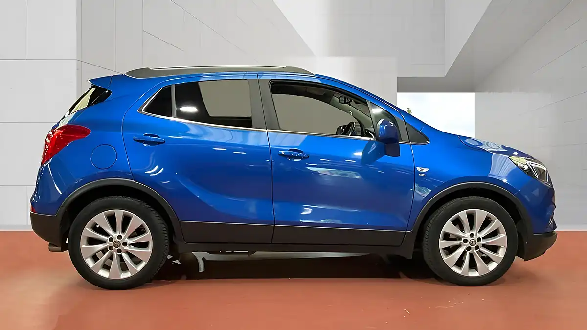 Used 2016 Vauxhall Mokka X Elite Blue - Interior and Exterior details 5