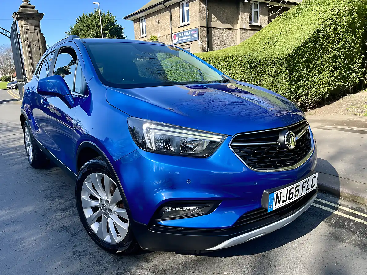Used 2016 Vauxhall Mokka X Elite Blue - Front View