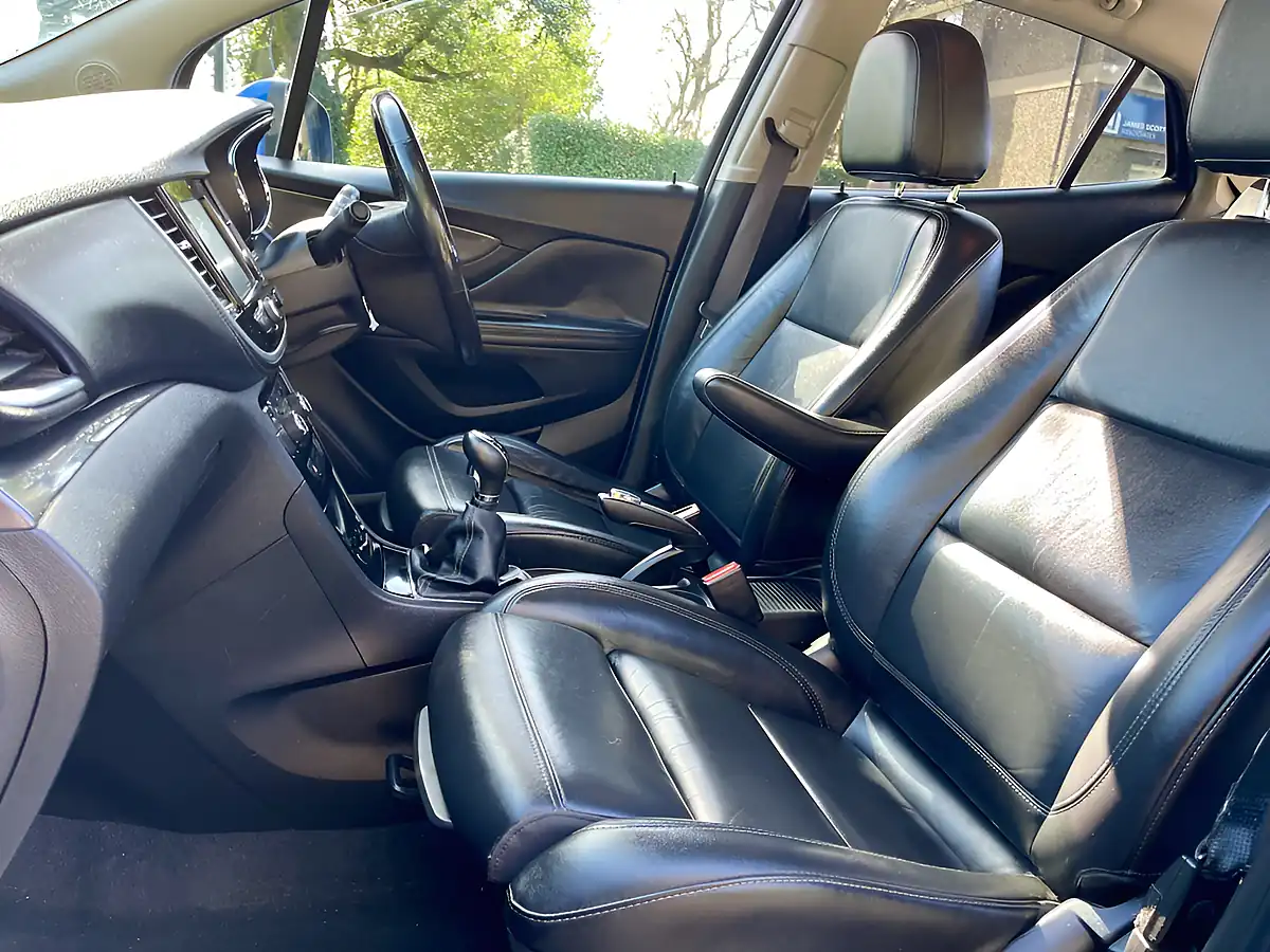 Used 2016 Vauxhall Mokka X Elite Blue - Interior and Exterior details 11