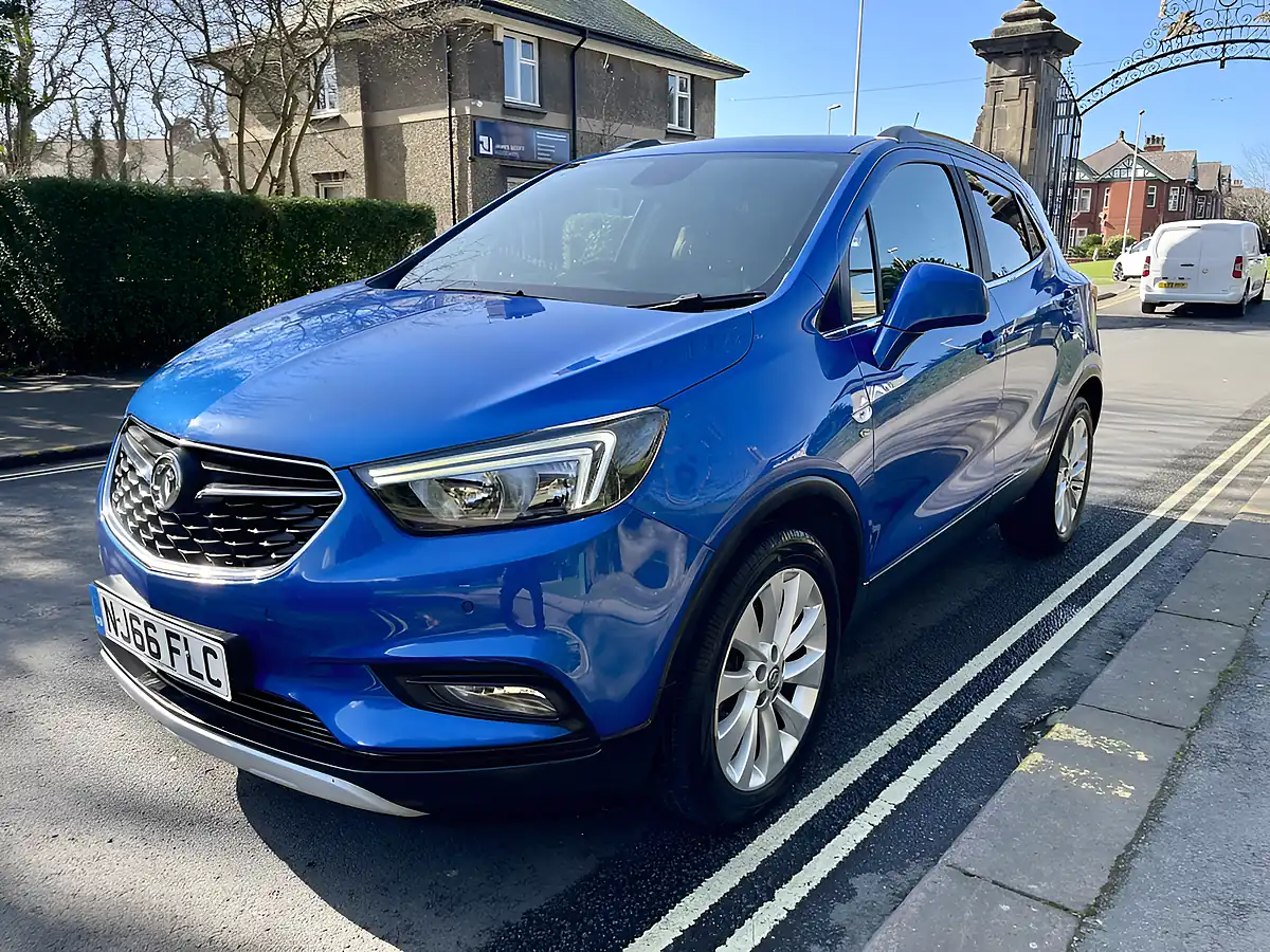 Used 2016 Vauxhall Mokka X Elite Blue - Interior and Exterior details 3