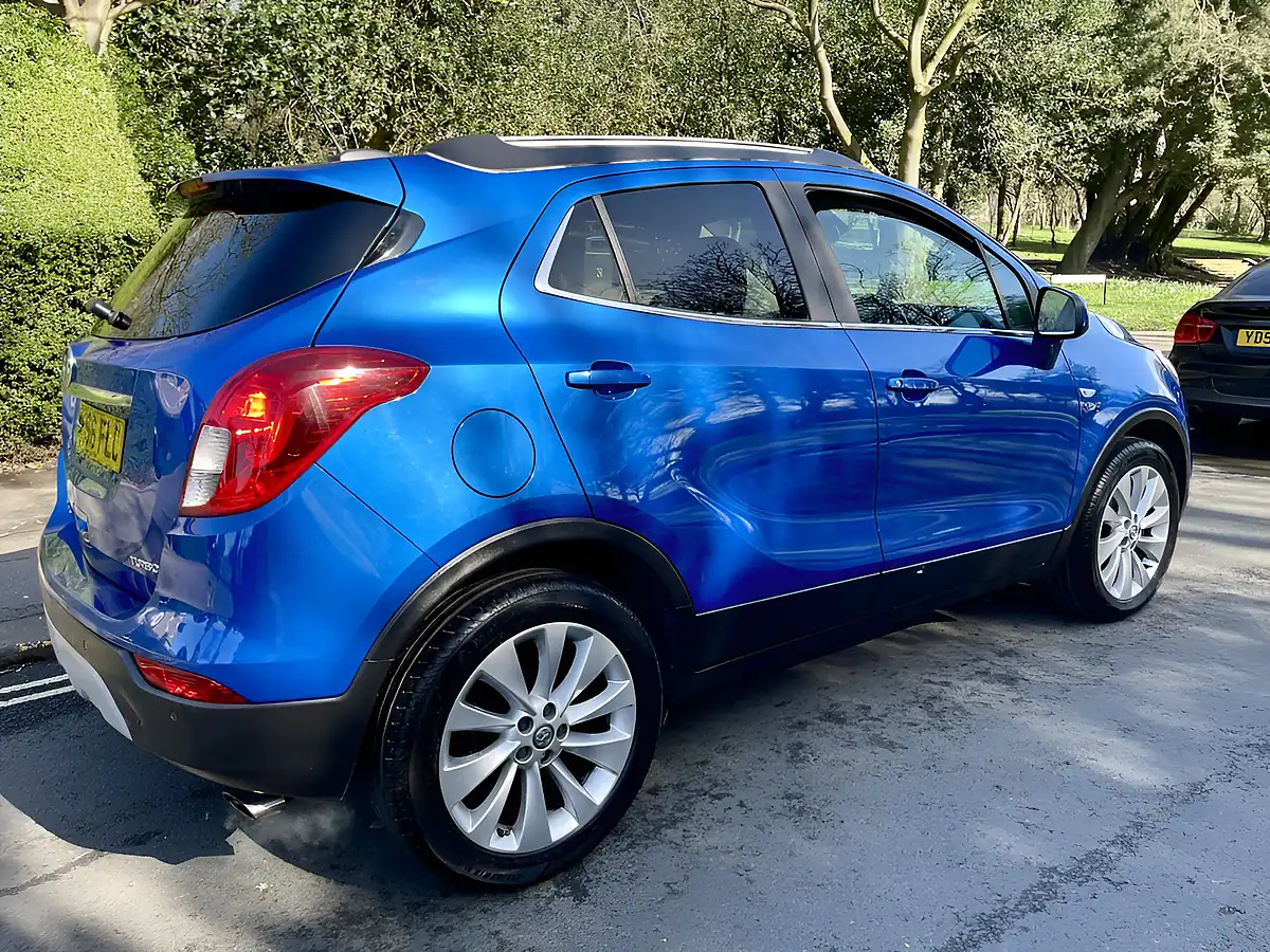 Used 2016 Vauxhall Mokka X Elite Blue - Interior and Exterior details 5