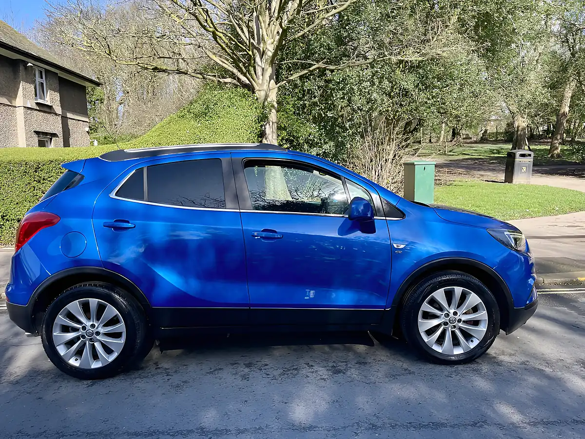 Used 2016 Vauxhall Mokka X Elite Blue - Interior and Exterior details 6