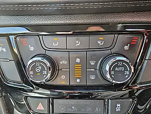 Used 2016 Vauxhall Mokka X Elite Blue - Interior and Exterior details 10