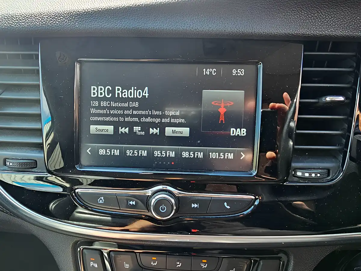 Used 2016 Vauxhall Mokka X Elite Blue - Interior and Exterior details 9