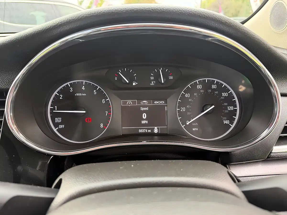 Used 2016 Vauxhall Mokka X Elite Grey - Interior and Exterior details 12
