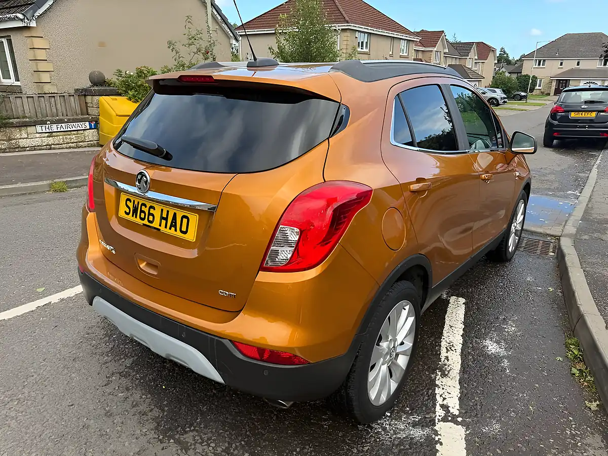 Used 2016 Vauxhall Mokka X Elite Nav Orange - Interior and Exterior details 3