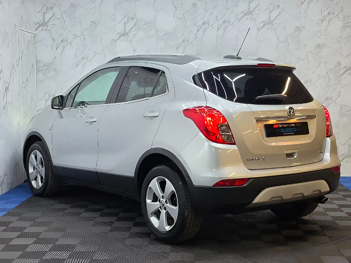 Used 2016 Vauxhall Mokka X Elite Silver - Interior and Exterior details 7