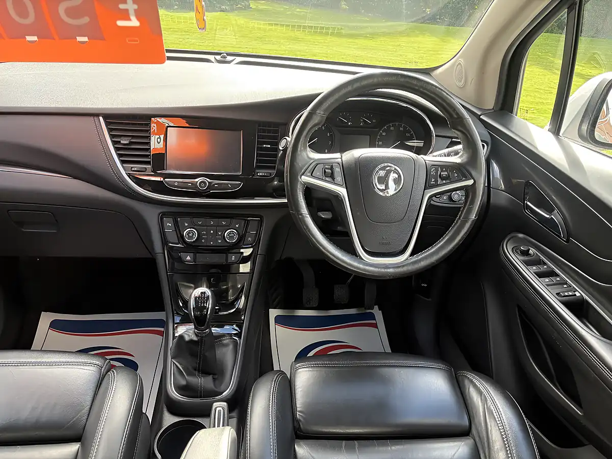 Used 2016 Vauxhall Mokka X Elite Silver - Interior and Exterior details 11
