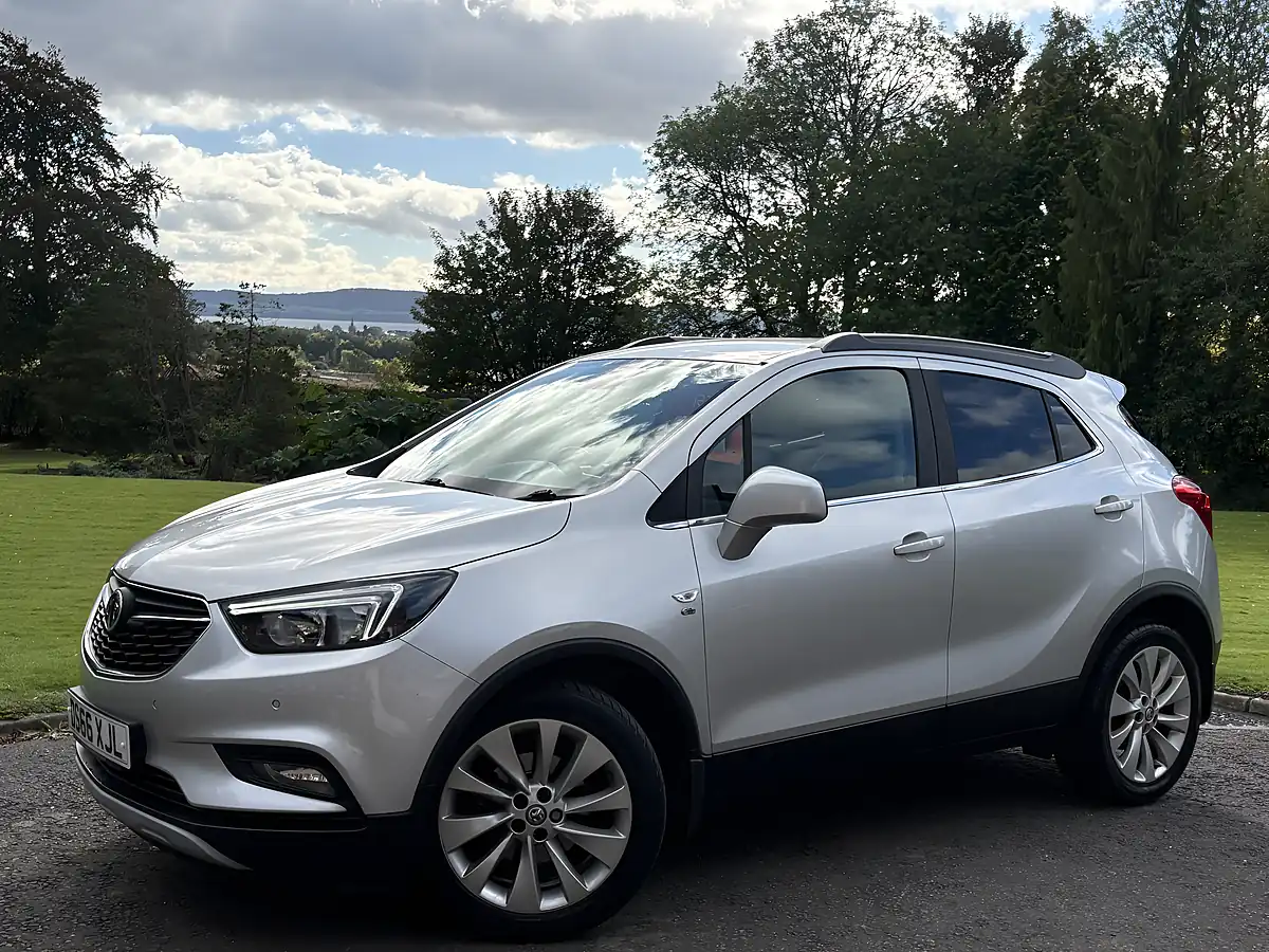Used 2016 Vauxhall Mokka X Elite Silver - Interior and Exterior details 2