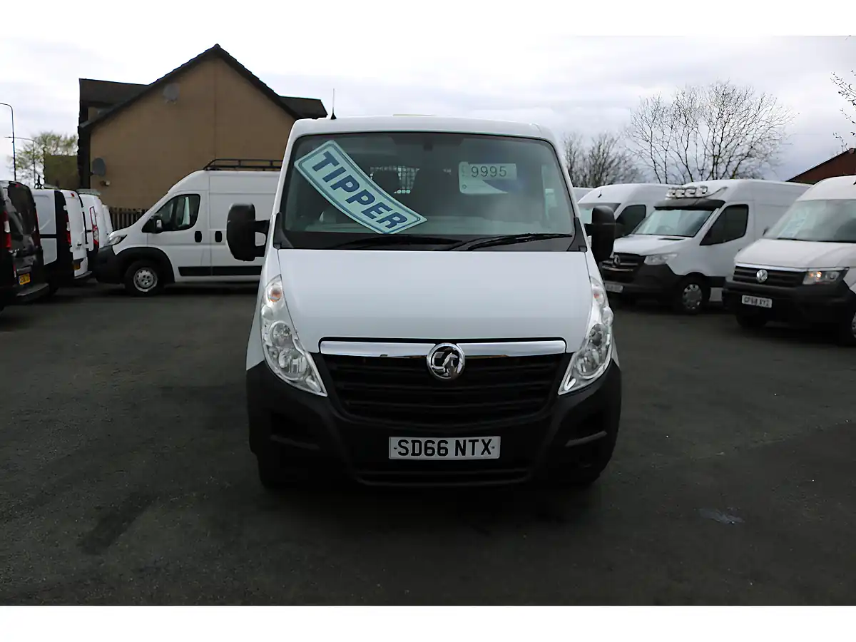 Used 2016 Vauxhall Movano Double Cab Tipper White - Interior and Exterior details 2