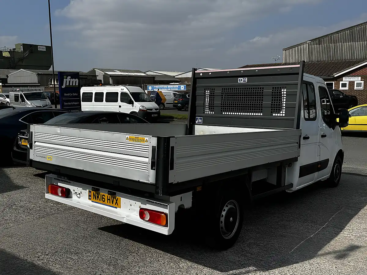 Used 2016 Vauxhall Movano F3500 L3 Arctic White - Interior and Exterior details 3