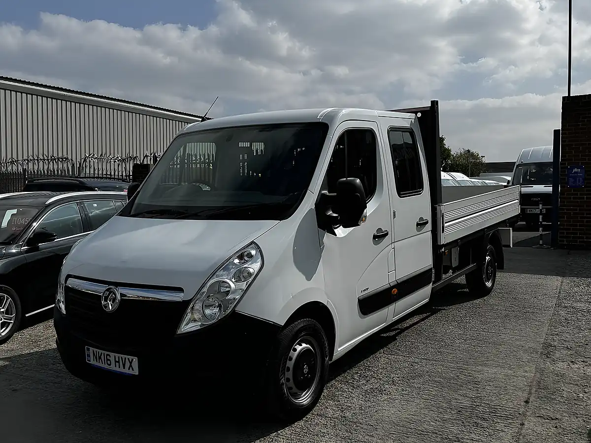 Used 2016 Vauxhall Movano F3500 L3 Arctic White - Interior and Exterior details 7