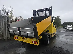 Used 2016 Vauxhall Movano R3500 Lwb Crew Cab Tipper Yellow - Interior and Exterior details 8