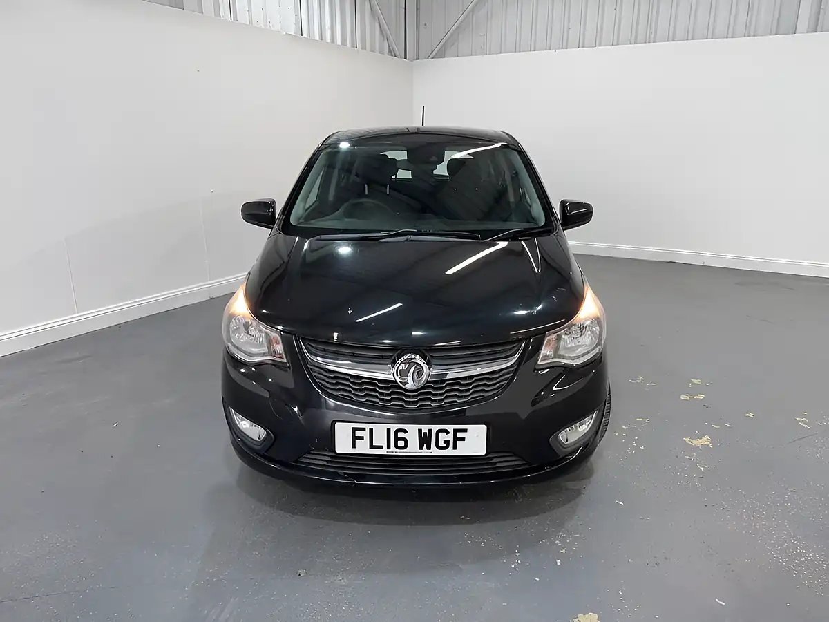 Used 2016 Vauxhall Viva Se Black - Interior and Exterior details 2