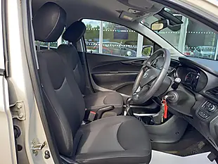 Used 2016 Vauxhall Viva Se Grey - Interior and Exterior details 11
