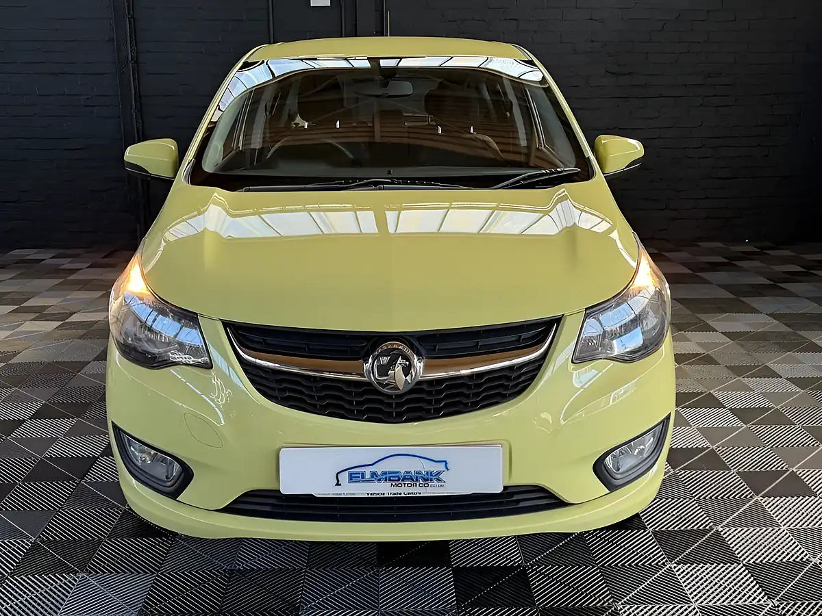 Used 2016 Vauxhall Viva Se Limelight Green - Interior and Exterior details 3