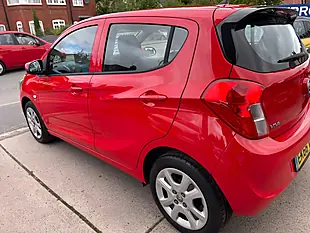 Used 2016 Vauxhall Viva Se Red - Interior and Exterior details 18