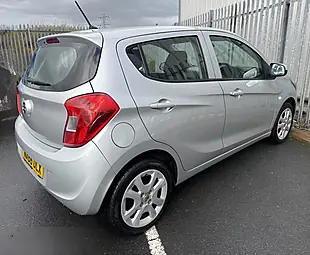 Used 2016 Vauxhall Viva Se Silver - Interior and Exterior details 5