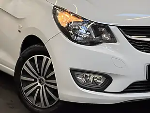 Used 2016 Vauxhall Viva Se White - Interior and Exterior details 10