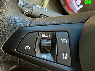 Used 2016 Vauxhall Viva Se White - Interior and Exterior details 18