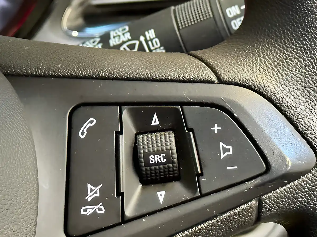 Used 2016 Vauxhall Viva Se White - Interior and Exterior details 19