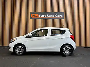 Used 2016 Vauxhall Viva Se White - Interior and Exterior details 6