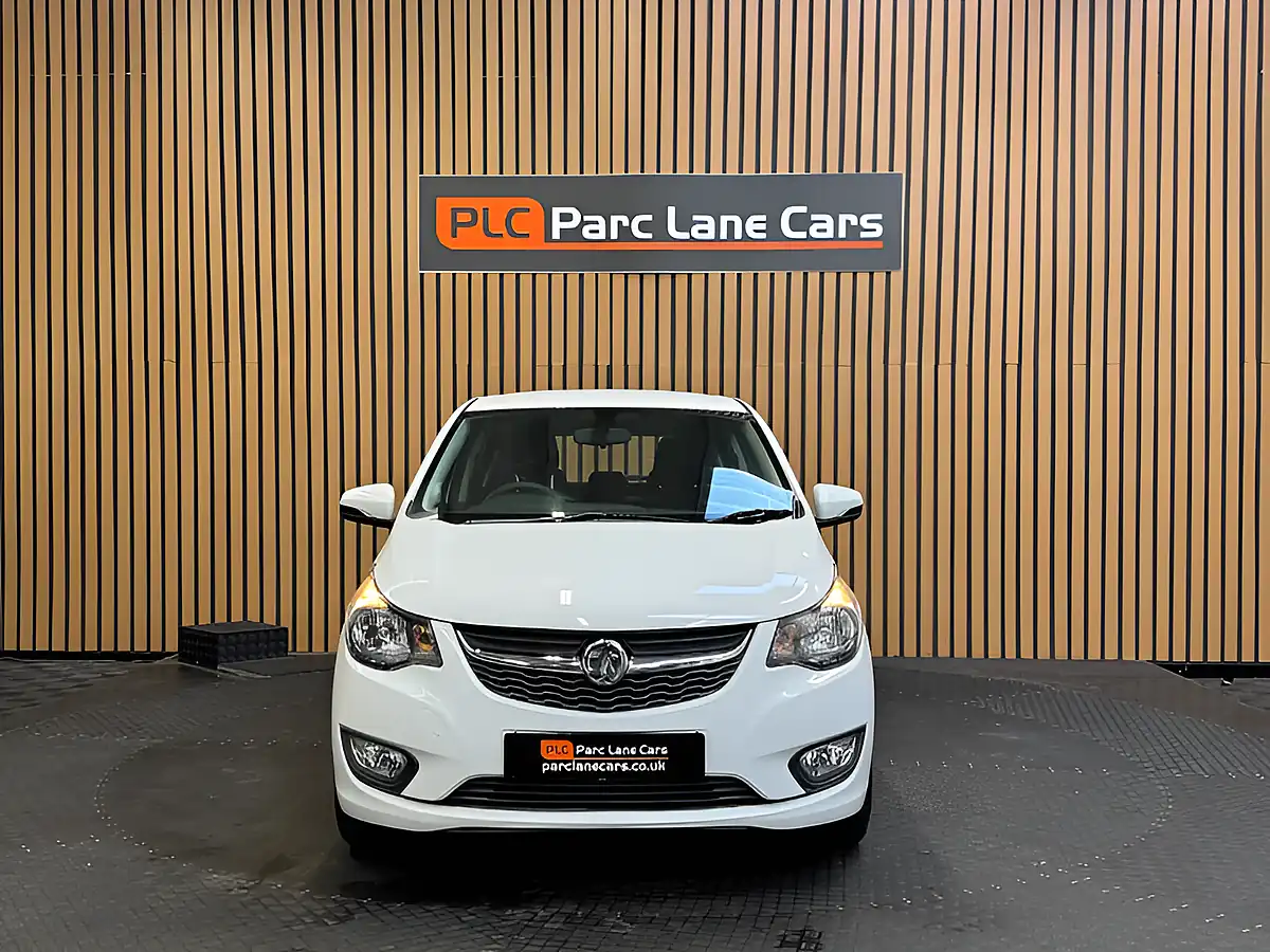 Used 2016 Vauxhall Viva Se White - Interior and Exterior details 8