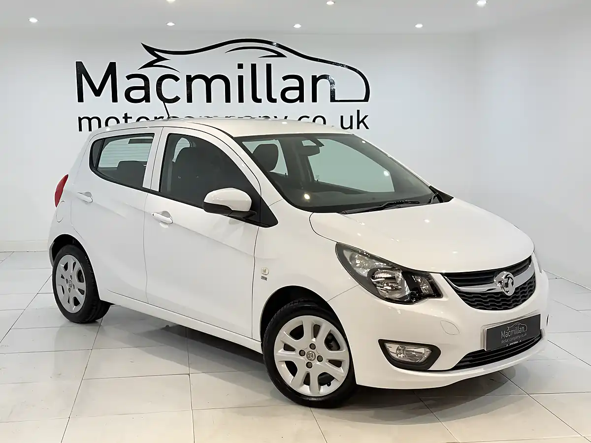 Used 2016 Vauxhall Viva Se White - Front View