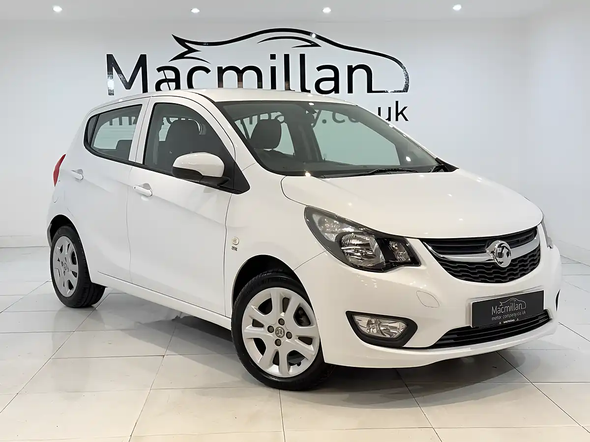 Used 2016 Vauxhall Viva Se White - Interior and Exterior details 3