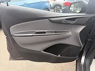 Used 2016 Vauxhall Viva Sl Grey - Interior and Exterior details 14