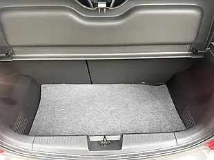 Used 2016 Vauxhall Viva Sl Grey - Interior and Exterior details 16